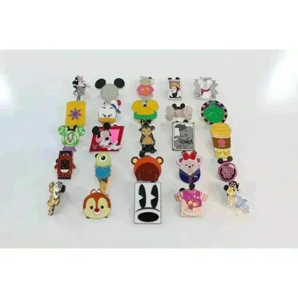 Disney Accessories - New Disney Pins – Lot of 25, Authentic, Tradable, No Repeats!
